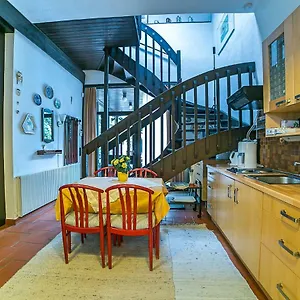 rothauer-apartments.vienna-besthotels.com/